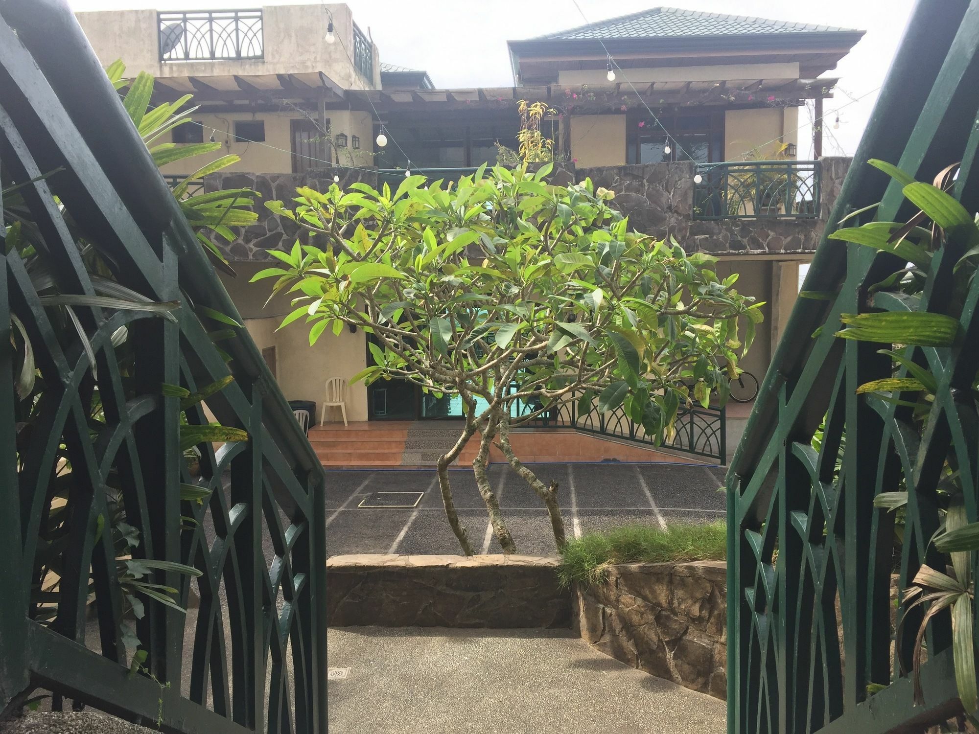 Mc Mountain Home Apartelle Paliparan Exterior foto